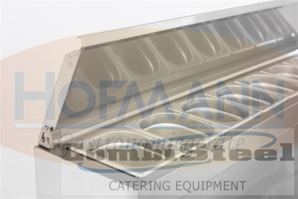 Saladette, 3 Türen, Motor unten, 7x1/1 GN, 1368x700x1006